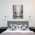 Spacious In Old Town By Reside Baltic