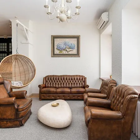 Spacious In Old Town By Reside Baltic Apartamento *