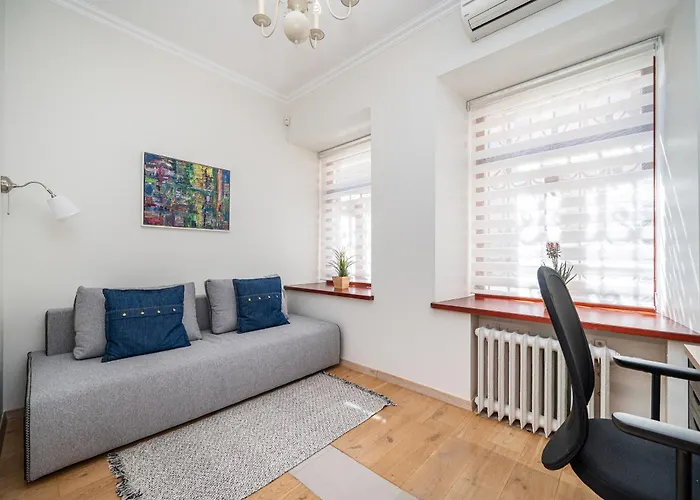 Butas Spacious In Old Town By Reside Baltic *