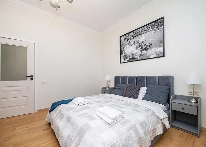 Spacious In Old Town By Reside Baltic * ヴィリニュス