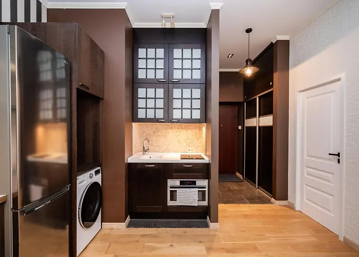 Spacious In Old Town By Reside Baltic アパート ヴィリニュス