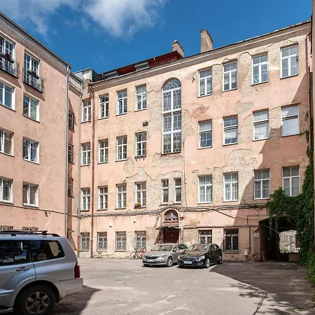 Spacious In Old Town By Reside Baltic Lägenhet