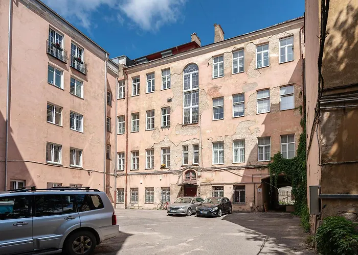 Spacious In Old Town By Reside Baltic Apartamento